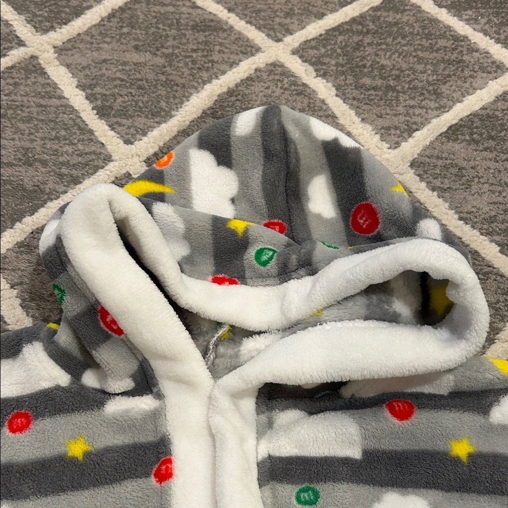 M&M Gray Hooded Kid’s Robe with M&M Pattern - Picture 9 of 10